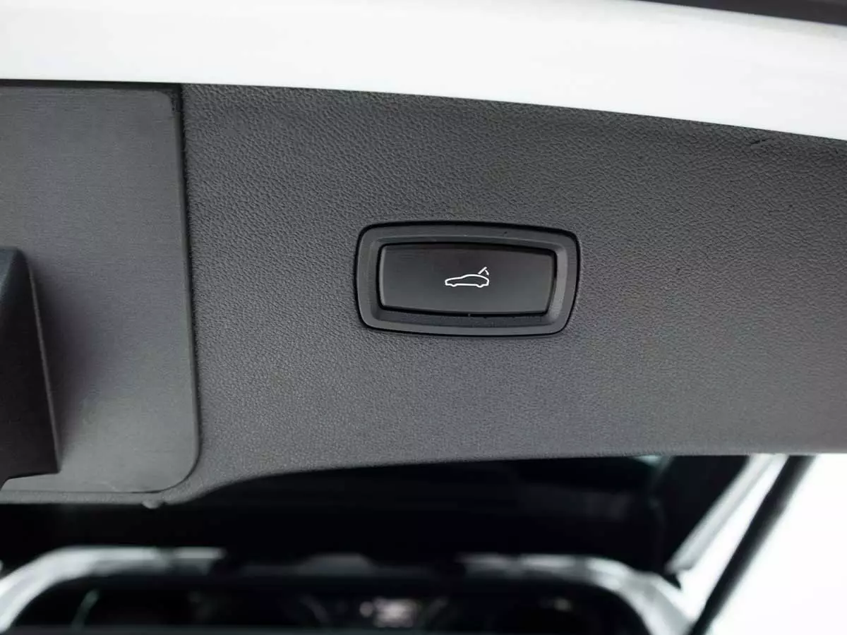 Vehicle Image for 18/25for Porsche Cayenne GTS Coupe