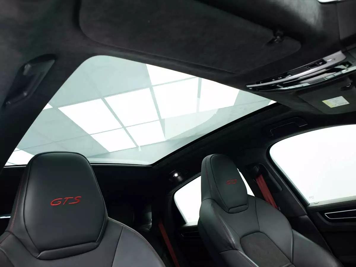 Vehicle Image for 19/25for Porsche Cayenne GTS Coupe