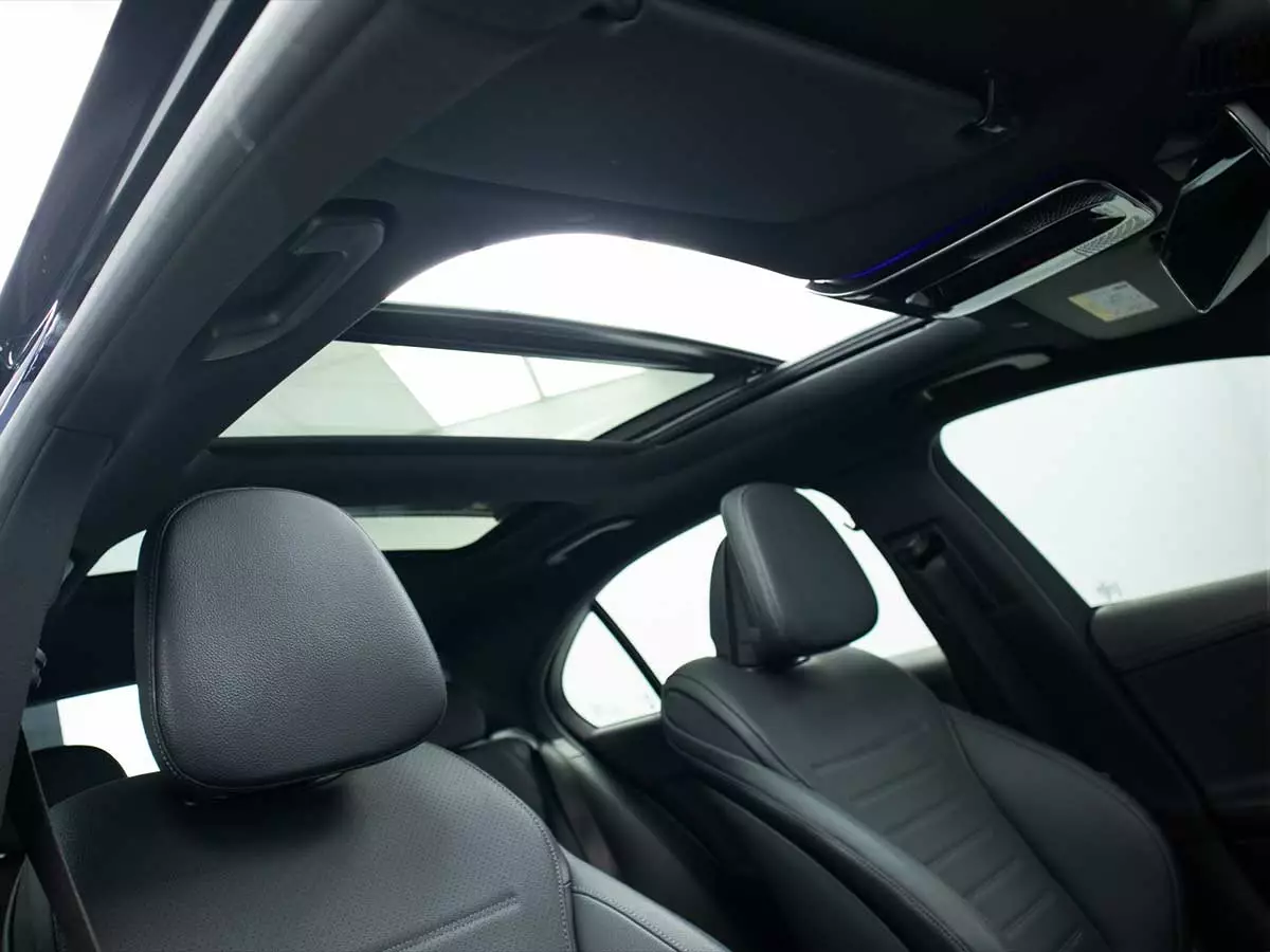 Vehicle Image for 17/24for Mercedes-Benz C-Class C200 AMG Line