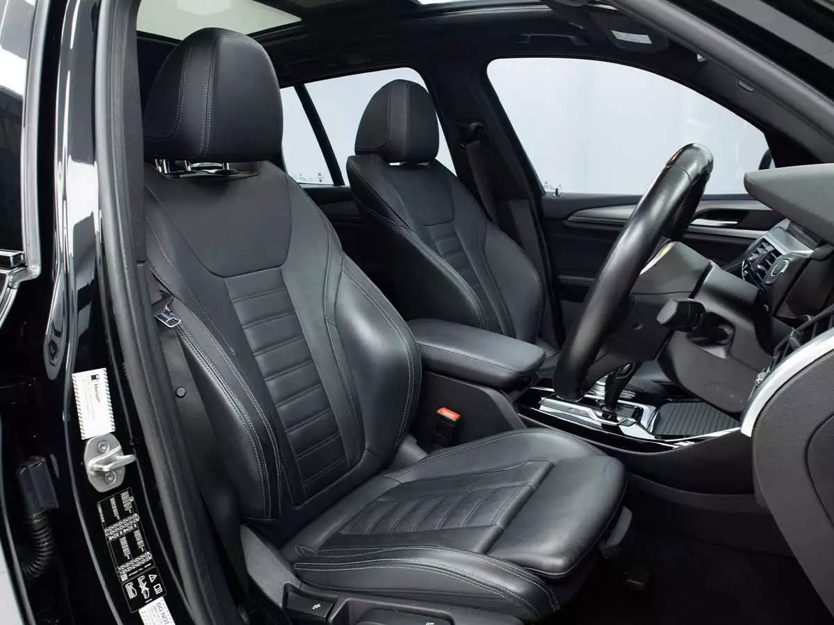 Vehicle Image for 25/25for BMW X3 Xdrive20d Mzansi Edition