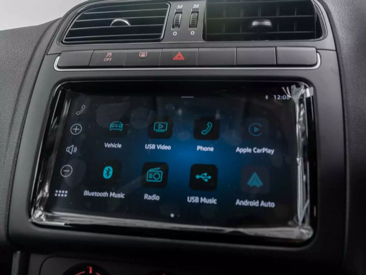 Vehicle Image for 15/23for Volkswagen Polo Vivo Hatch 1.4 Life