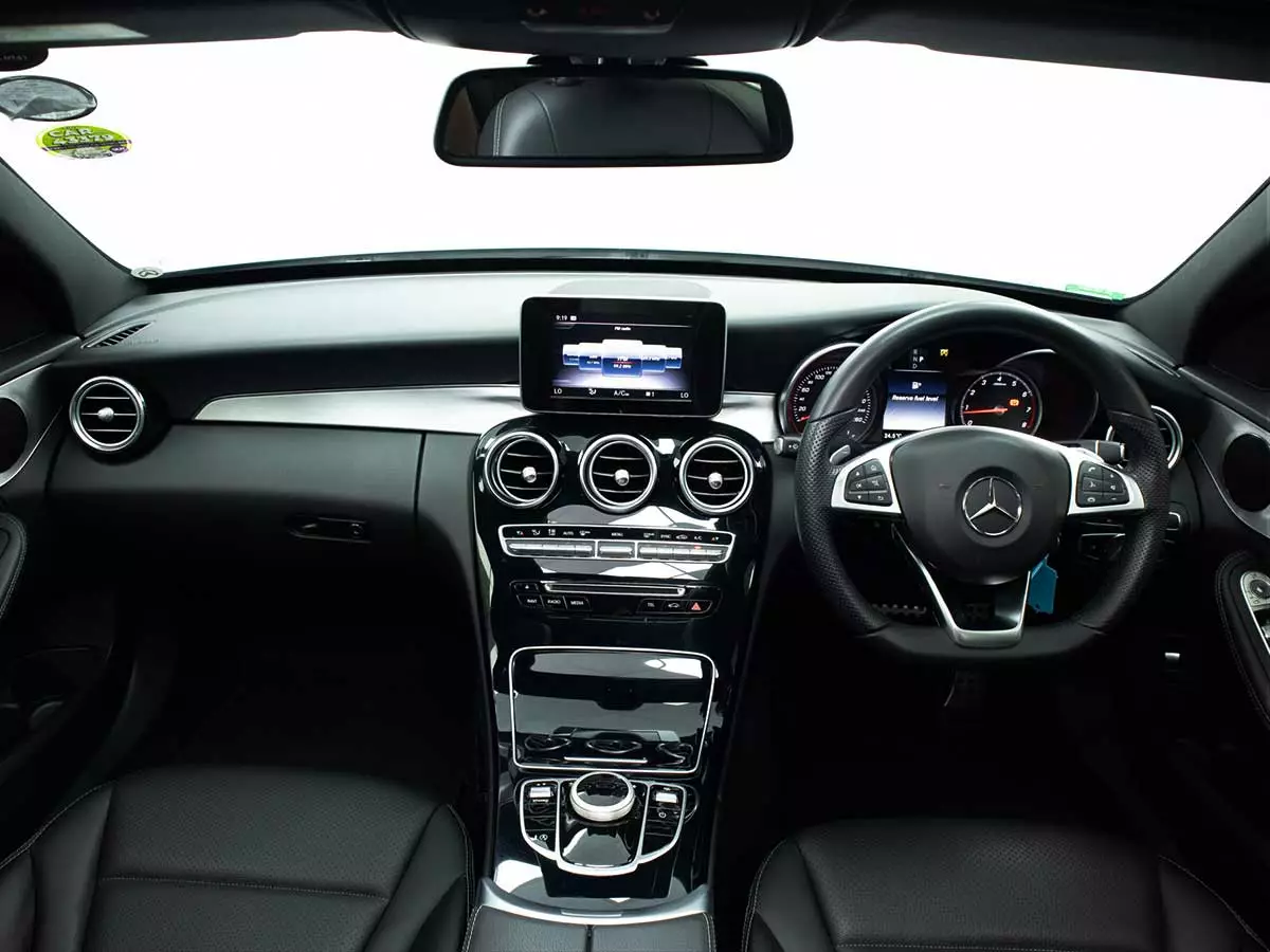 Vehicle Image for 21/24for Mercedes-Benz C-Class C200 AMG Line Auto