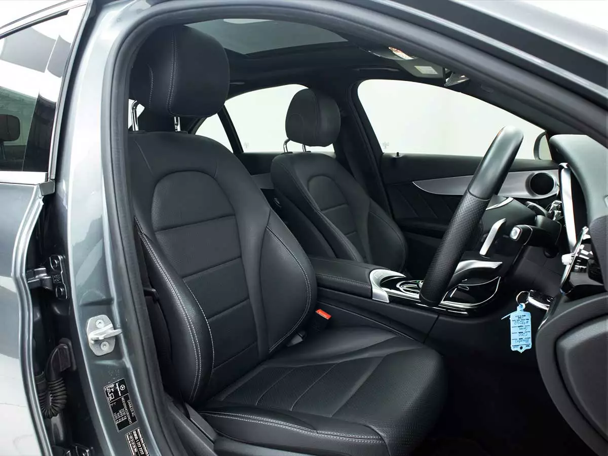 Vehicle Image for 24/24for Mercedes-Benz C-Class C200 AMG Line Auto