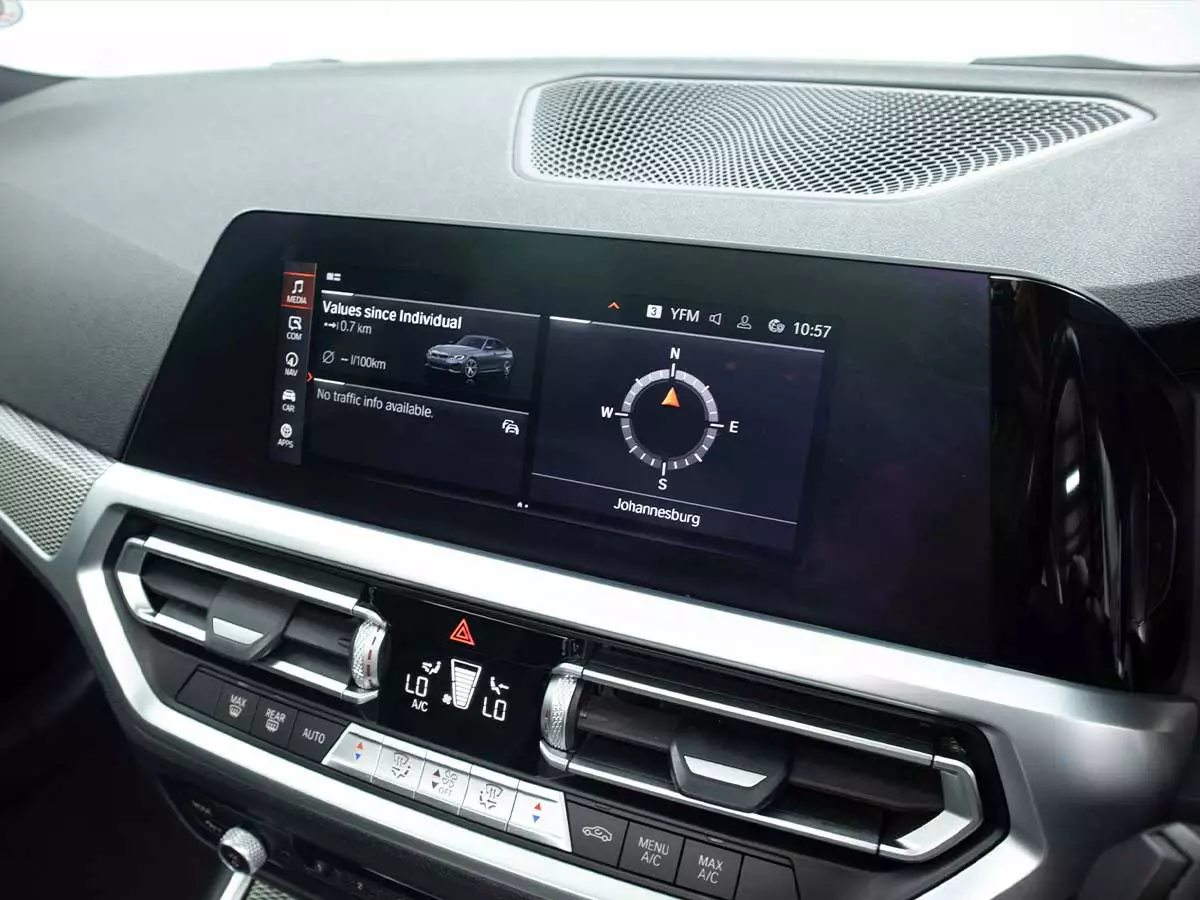 Vehicle Image for 15/24for BMW 3 Series 320i M Sport