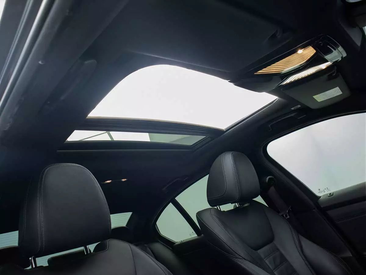 Vehicle Image for 17/24for BMW 3 Series 320i M Sport