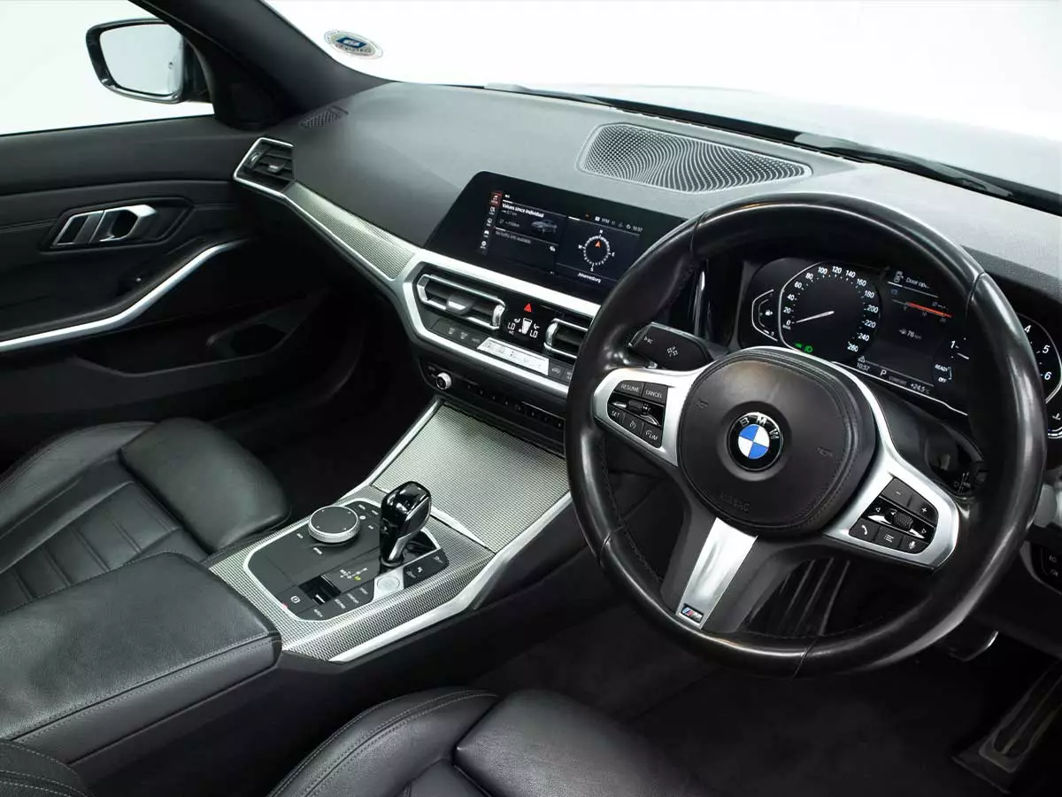 Vehicle Image for 20/24for BMW 3 Series 320i M Sport