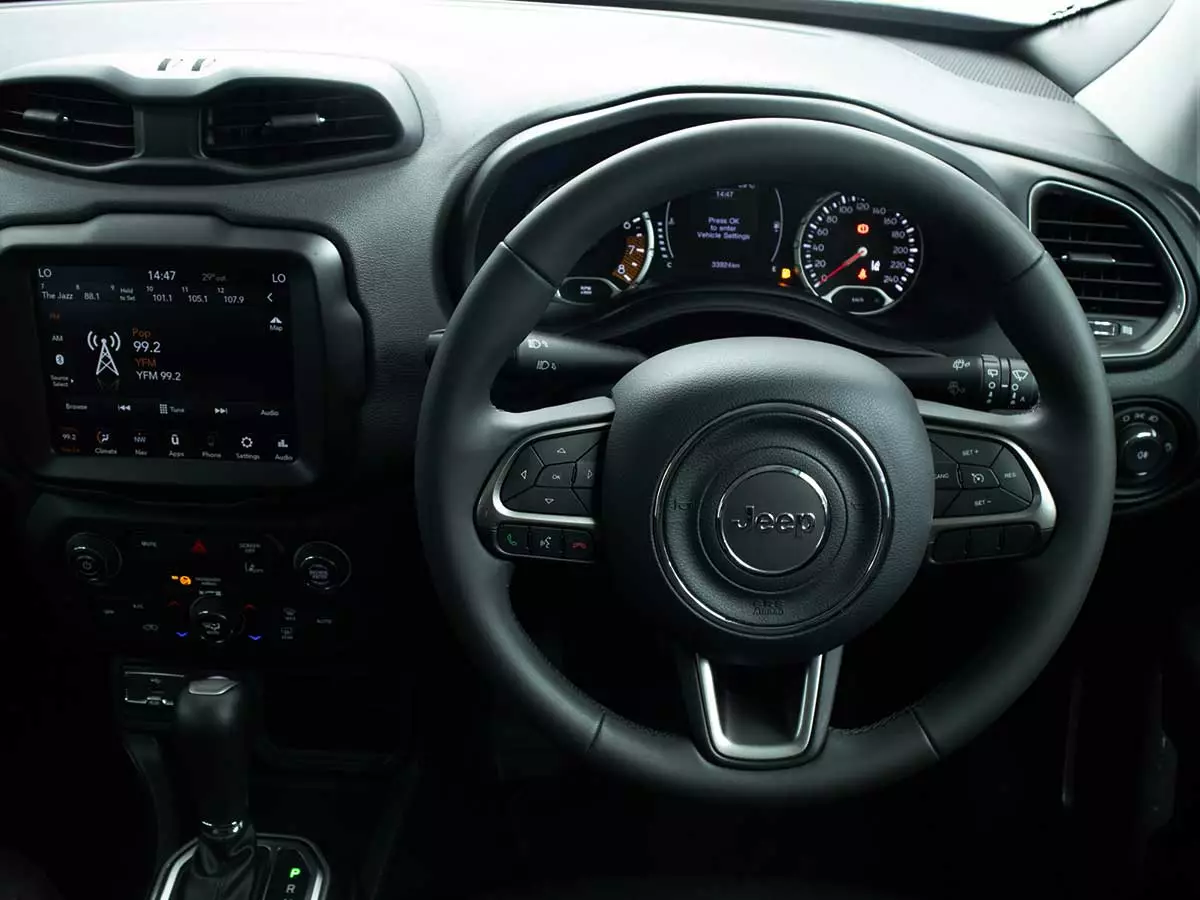 Vehicle Image for 14/23for Jeep Renegade 1.4T Longitude