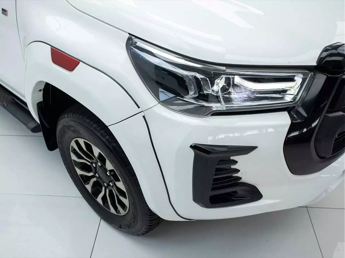 Vehicle Image for 8/24for Toyota Hilux 2.8GD-6 Double Cab 4x4 GR-Sport / GR-S