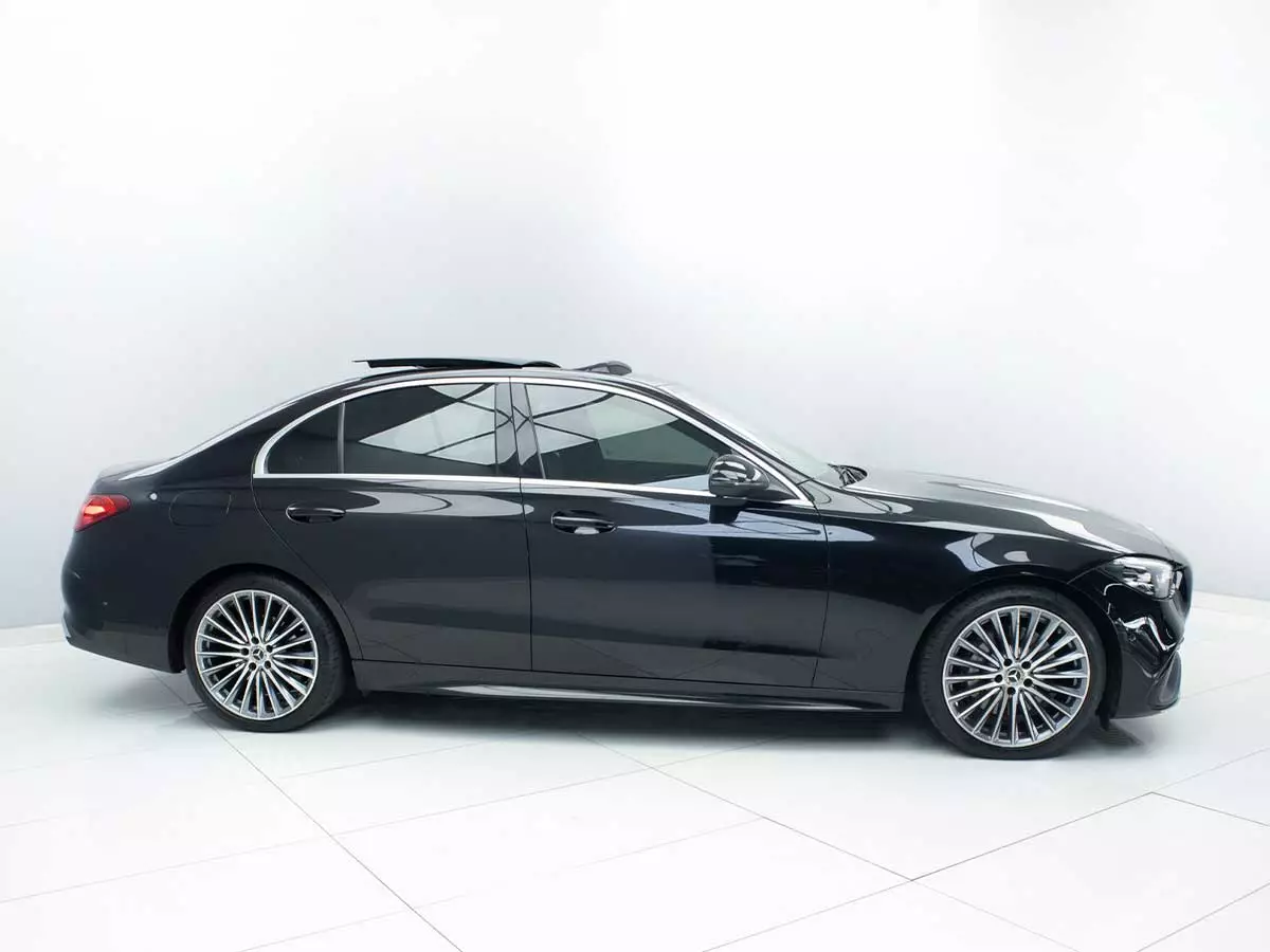Vehicle Image for 4/25for Mercedes-Benz C-Class C200 AMG Line