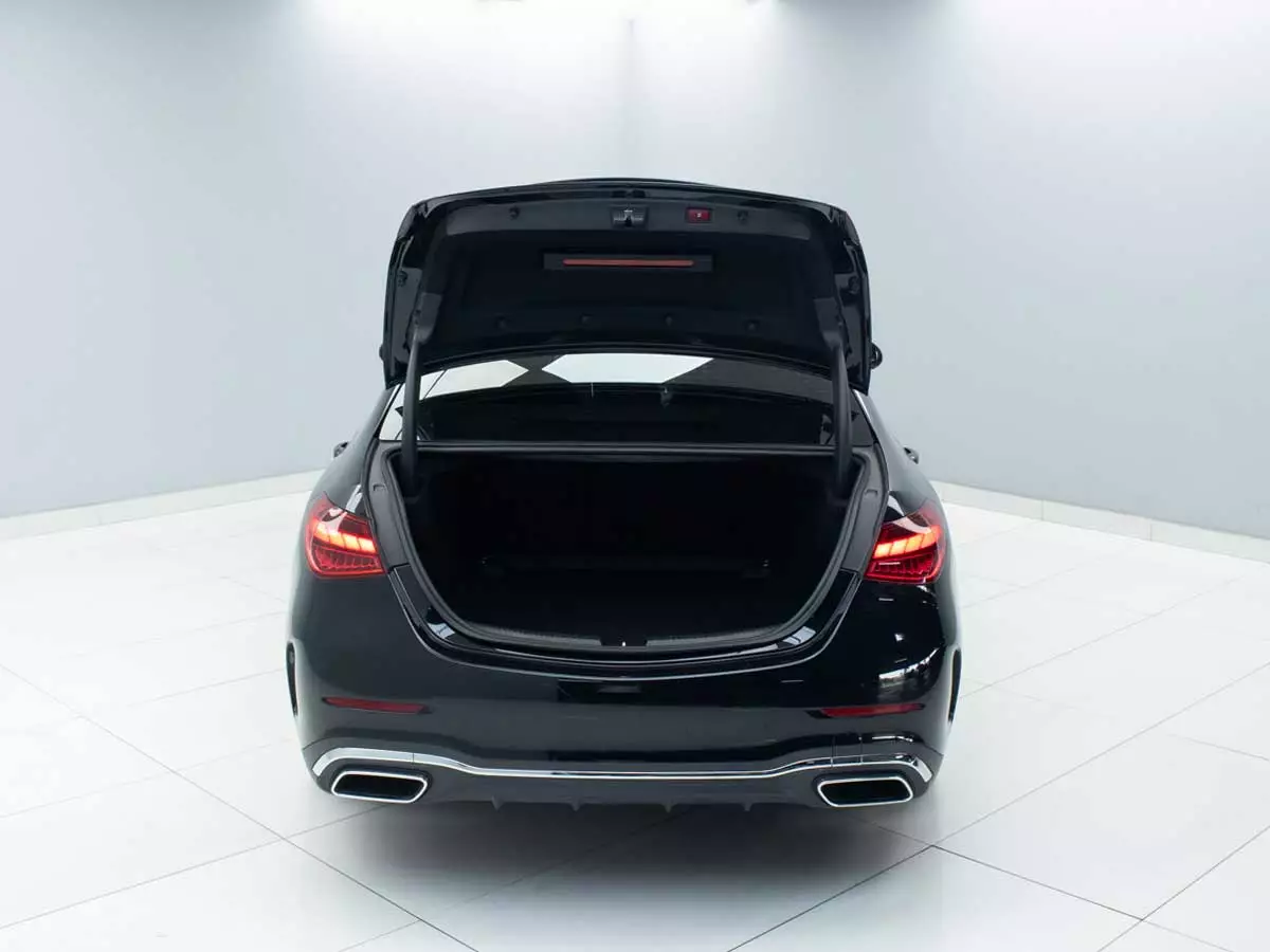 Vehicle Image for 14/25for Mercedes-Benz C-Class C200 AMG Line