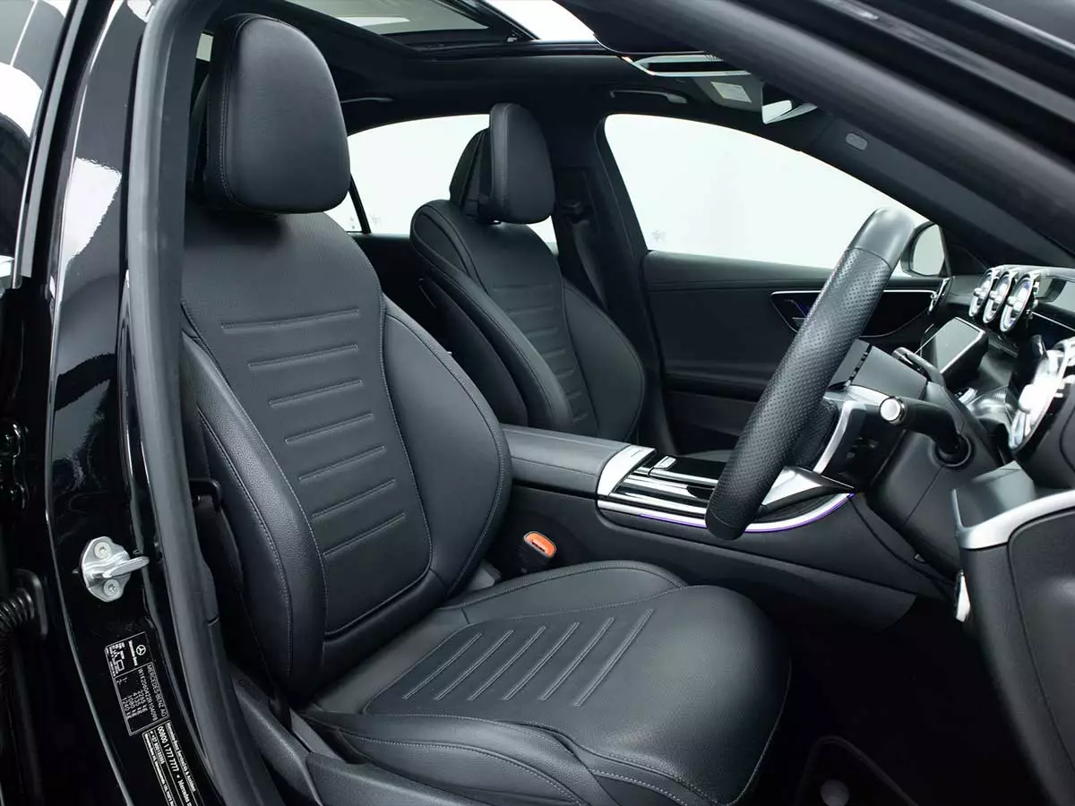 Vehicle Image for 25/25for Mercedes-Benz C-Class C200 AMG Line