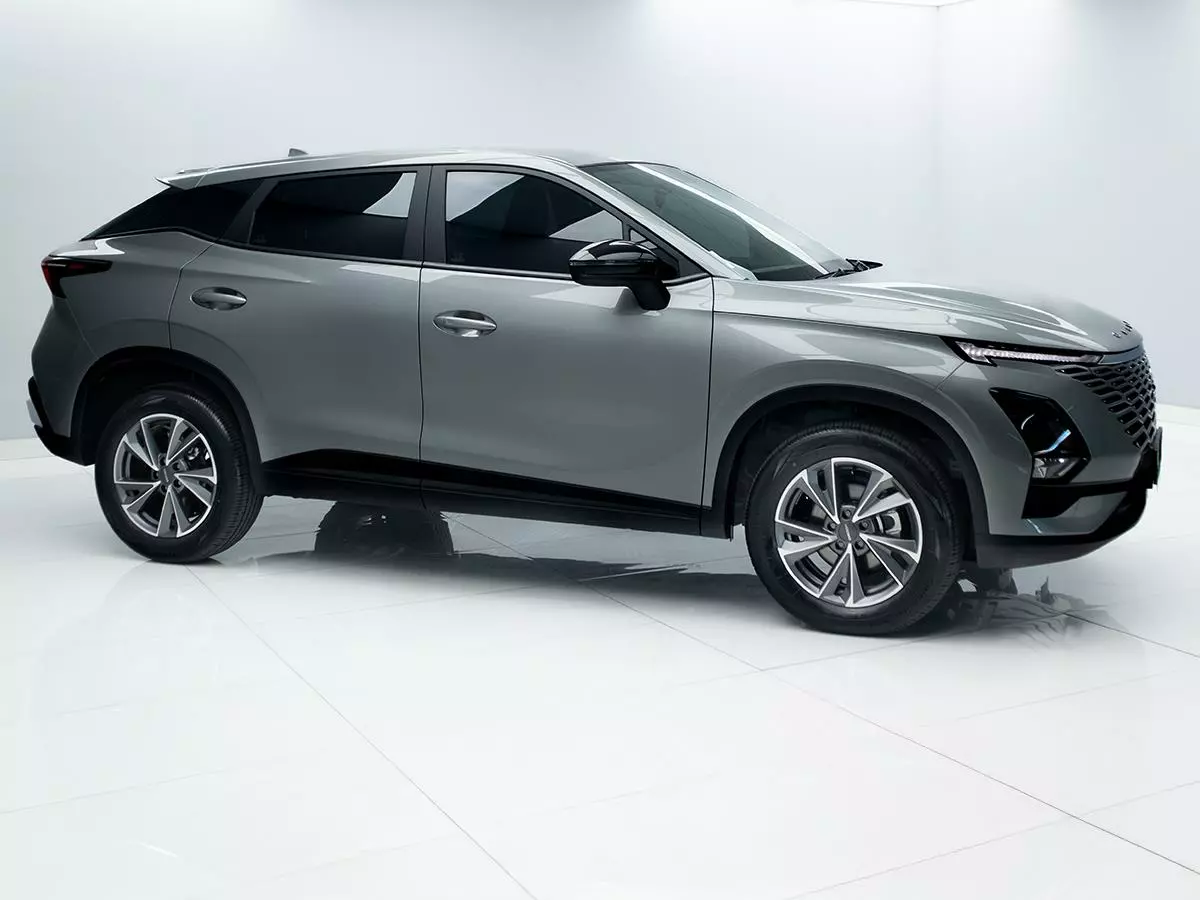 Vehicle Image for 4/17for OMODA C5 1.5 Street