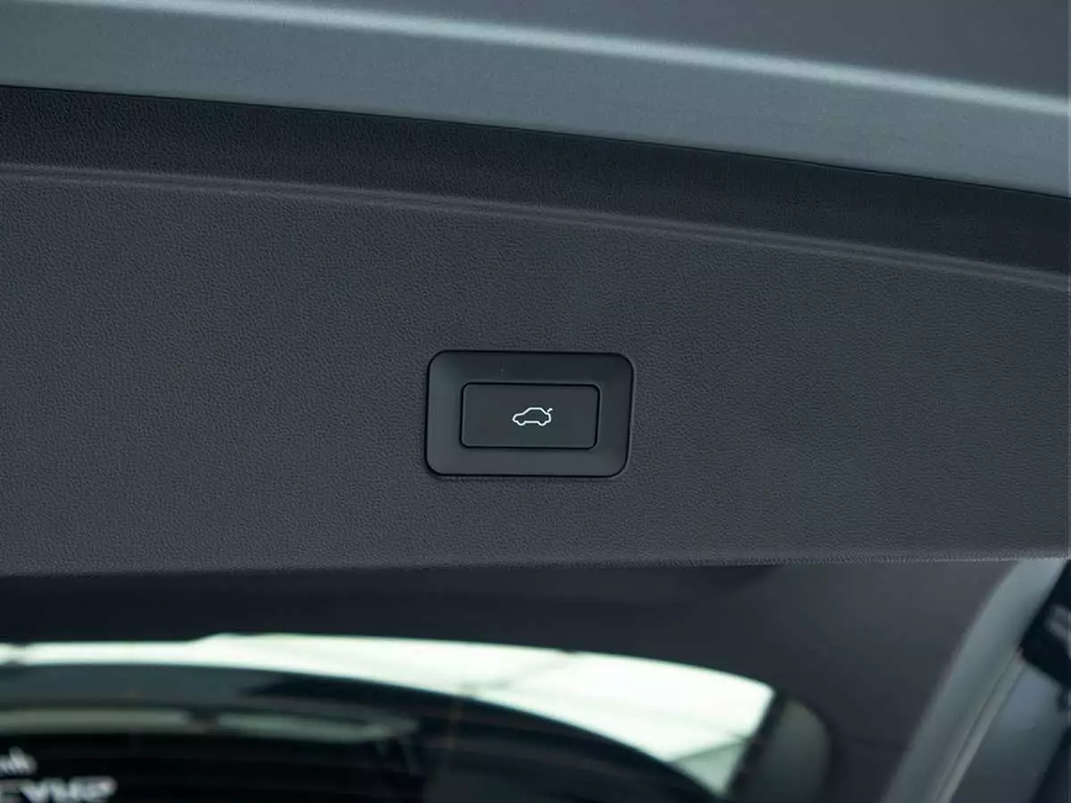 Vehicle Image for 13/26for Chery Tiggo 9 2.0T Pinnacle