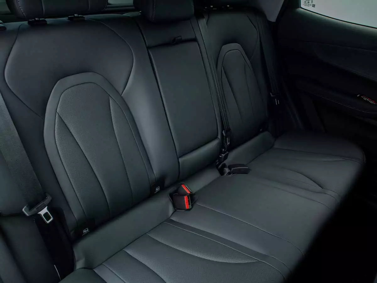 Vehicle Image for 23/24for Chery Tiggo Cross 1.5T Million Edition