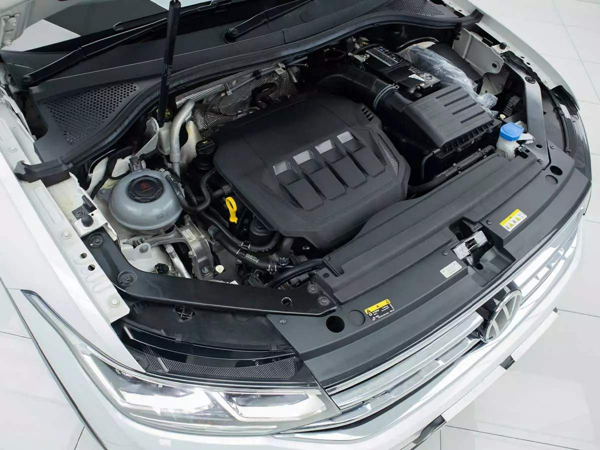 Vehicle Image for 9/25for Volkswagen Tiguan 2.0TSI 162kW 4Motion R-Line