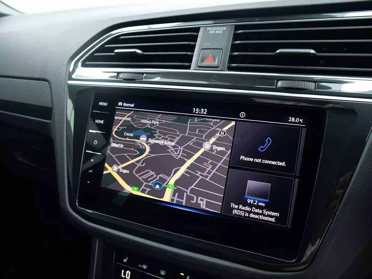 Vehicle Image for 16/25for Volkswagen Tiguan 2.0TSI 162kW 4Motion R-Line