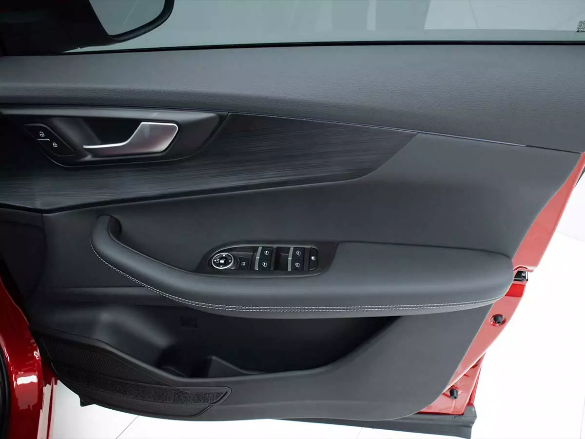 Vehicle Image for 23/25for Chery Tiggo Cross 1.5 CSH HEV Elite