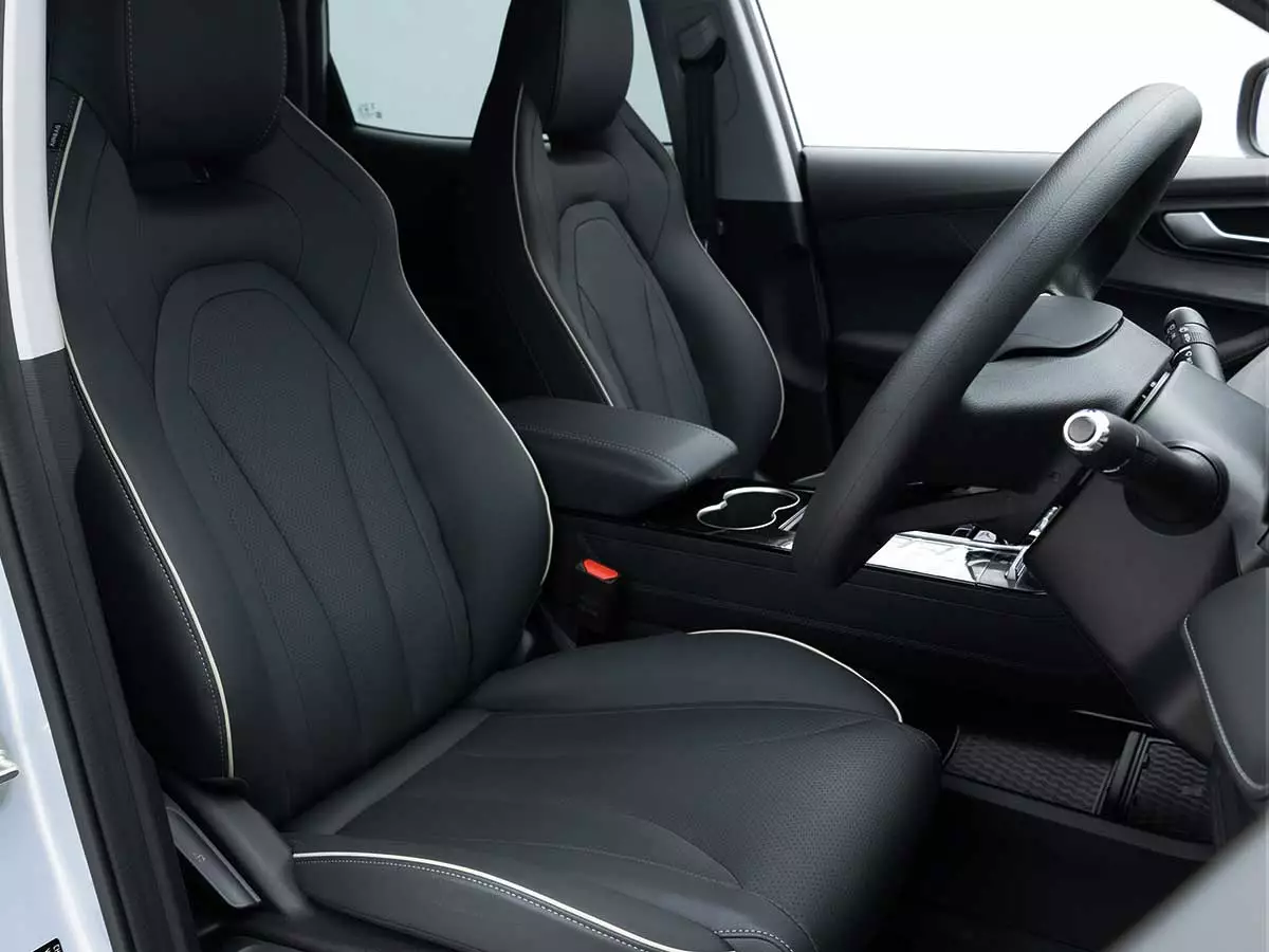 Vehicle Image for 25/25for Chery Tiggo Cross 1.5 CSH HEV Comfort