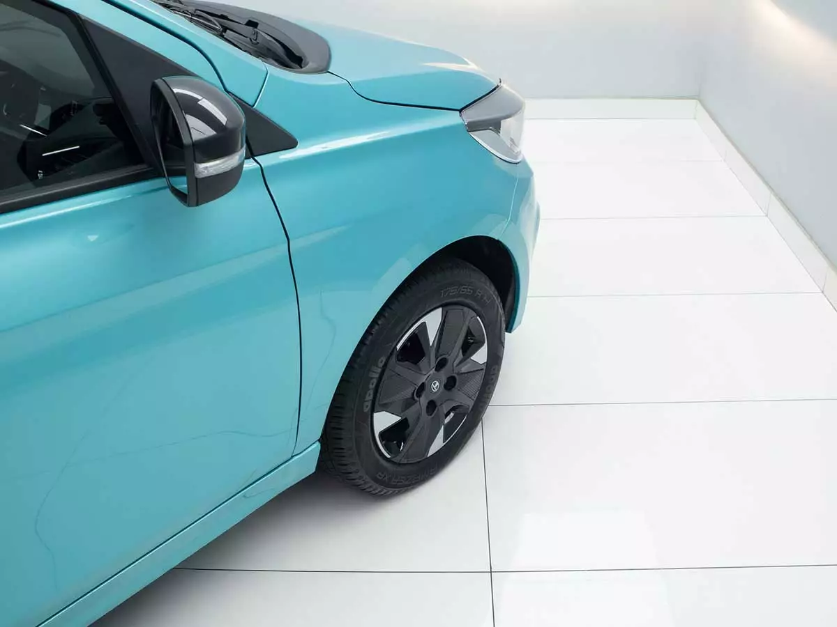 Vehicle Image for 7/24for Tata Tiago 1.2 XT Manual