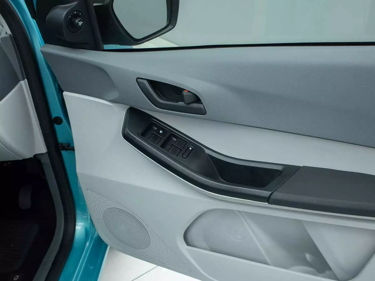 Vehicle Image for 22/24for Tata Tiago 1.2 XT Manual