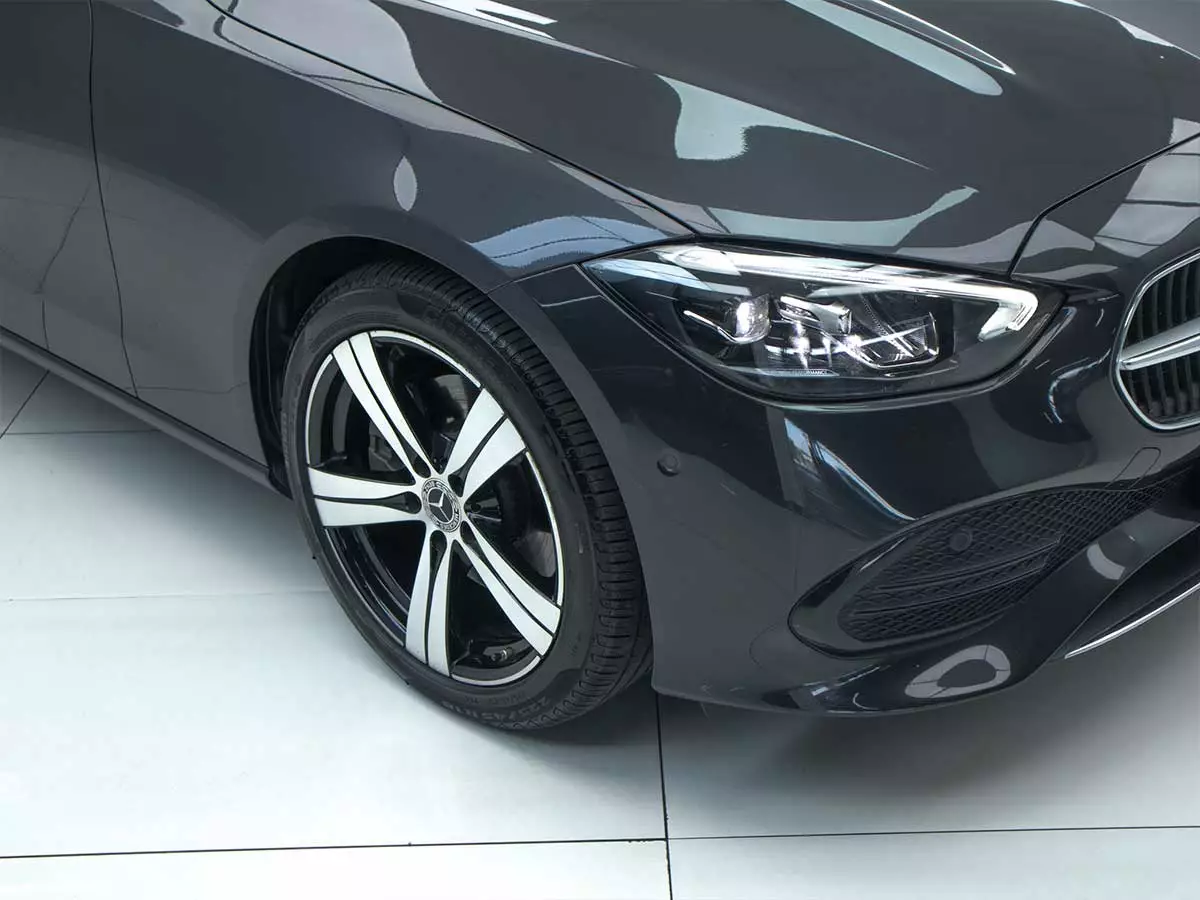 Vehicle Image for 8/24for Mercedes-Benz C-Class C200 Avantgarde