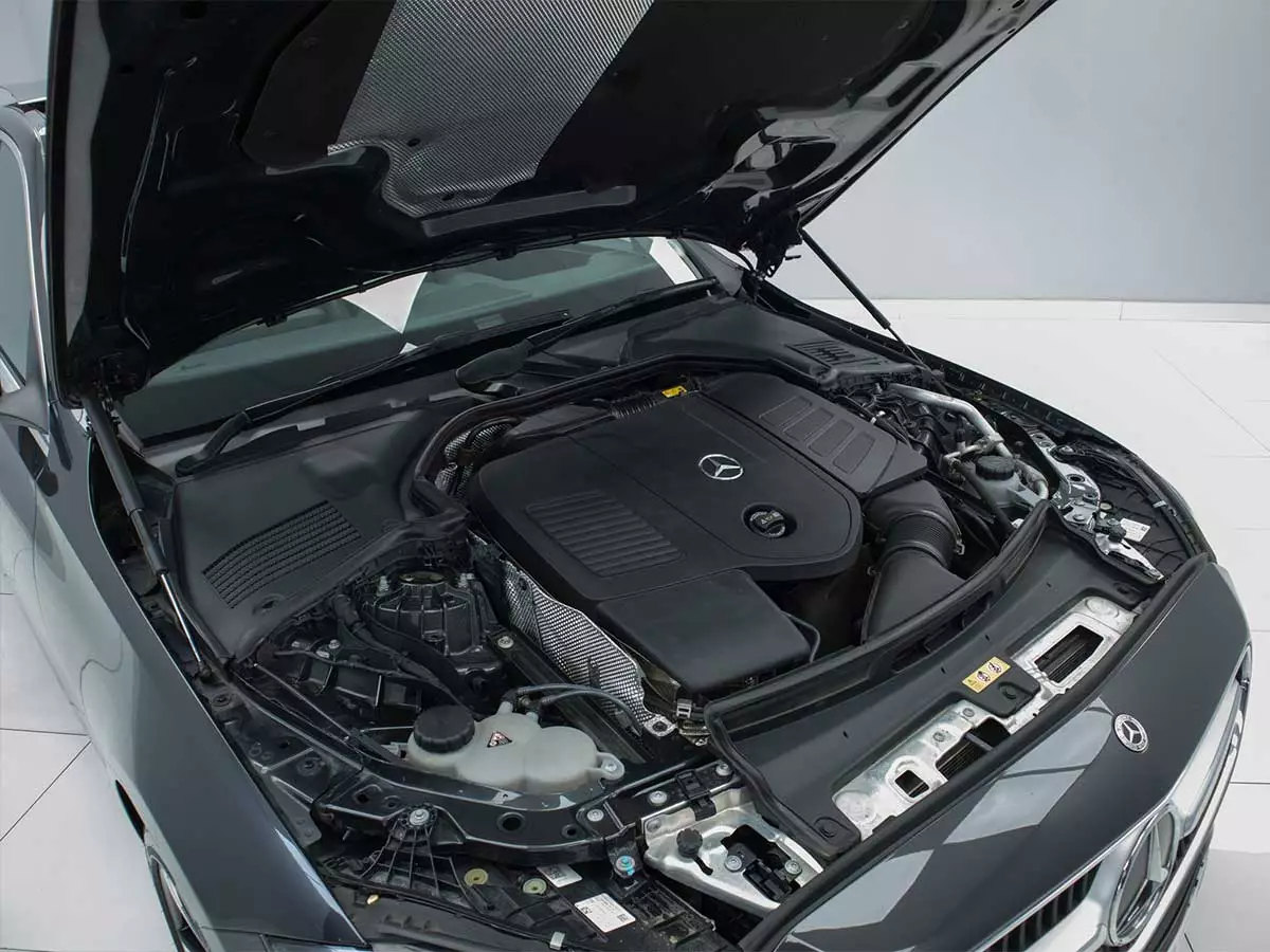 Vehicle Image for 9/24for Mercedes-Benz C-Class C200 Avantgarde