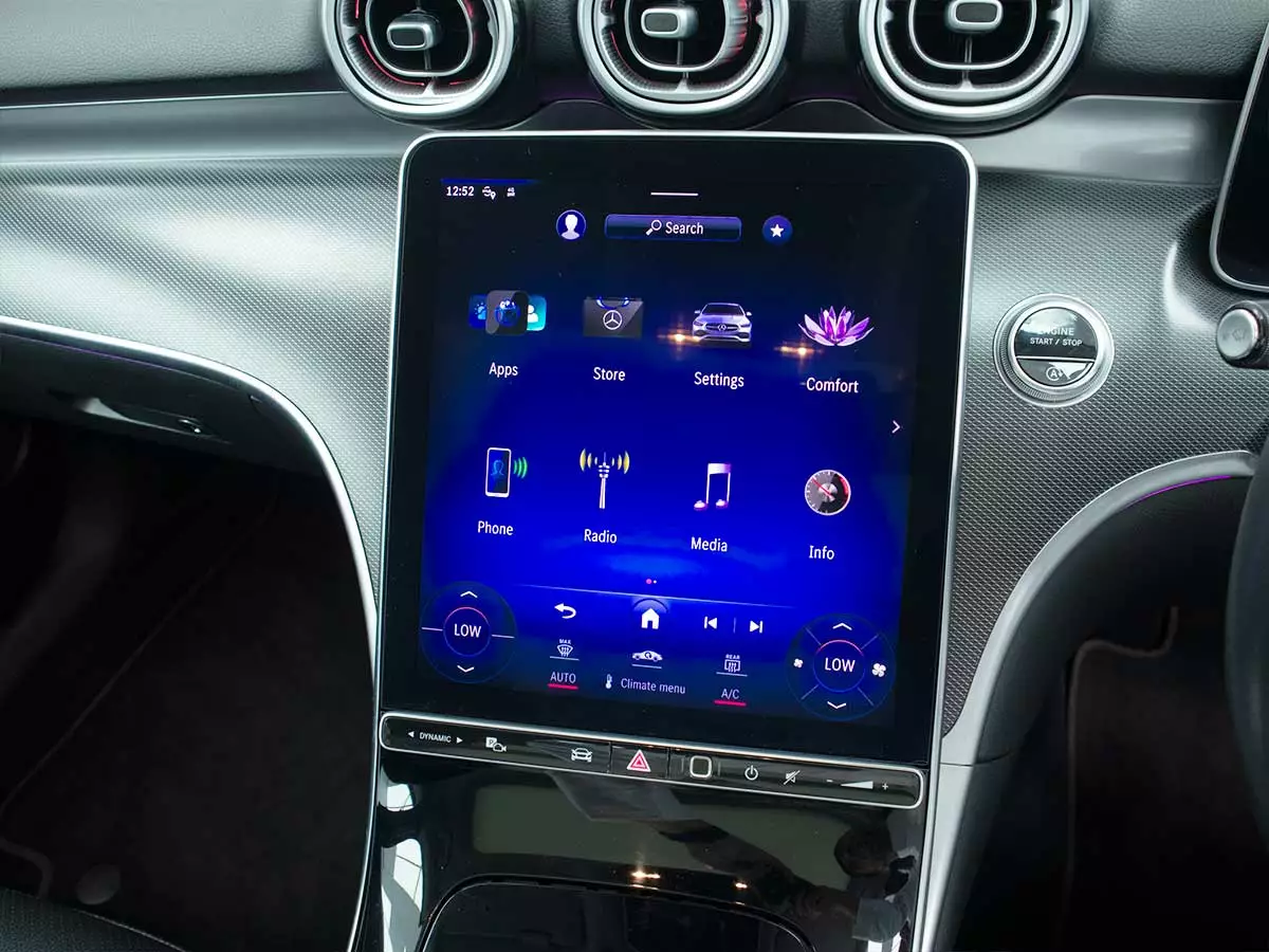 Vehicle Image for 15/24for Mercedes-Benz C-Class C200 Avantgarde