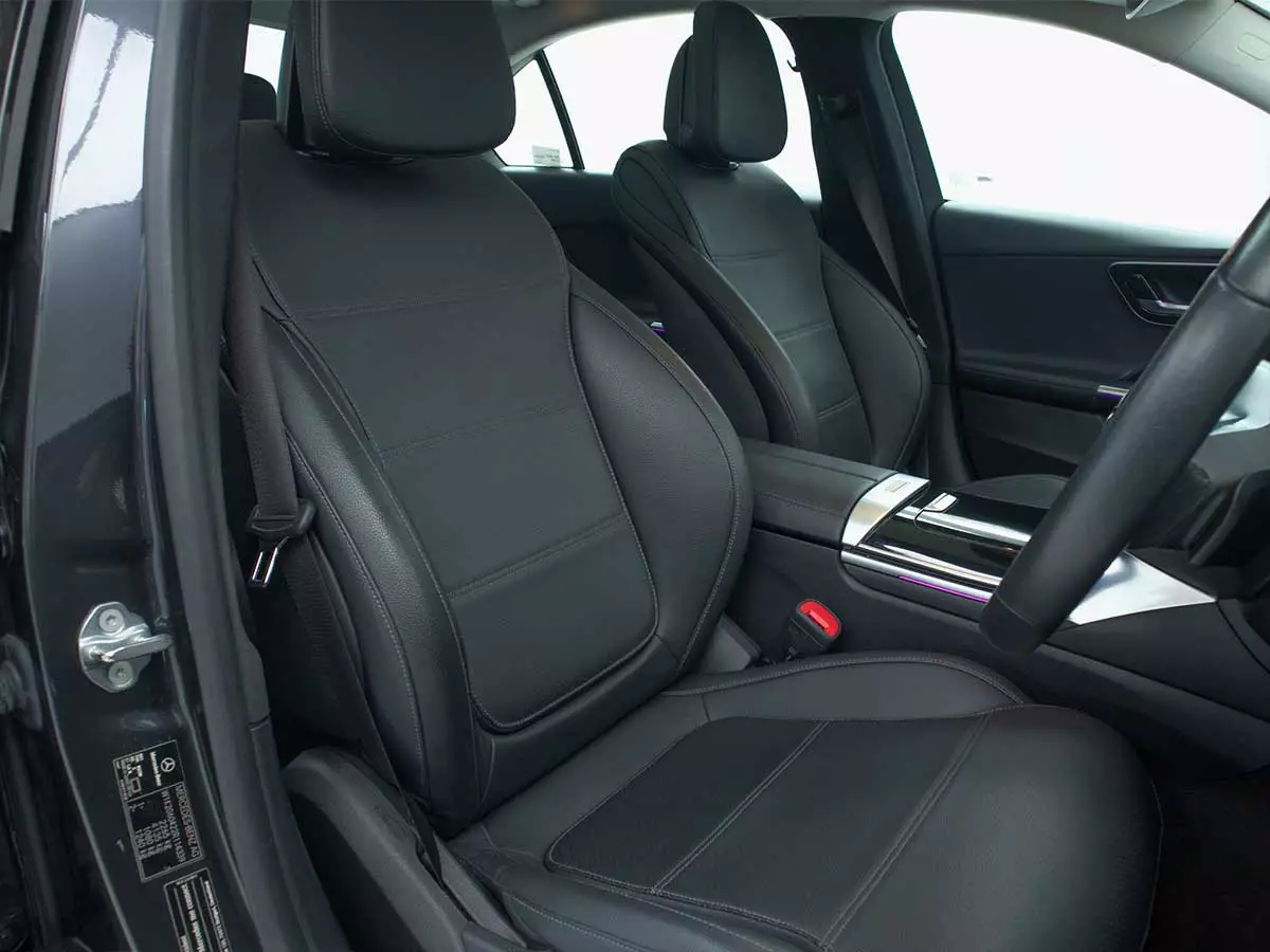 Vehicle Image for 24/24for Mercedes-Benz C-Class C200 Avantgarde