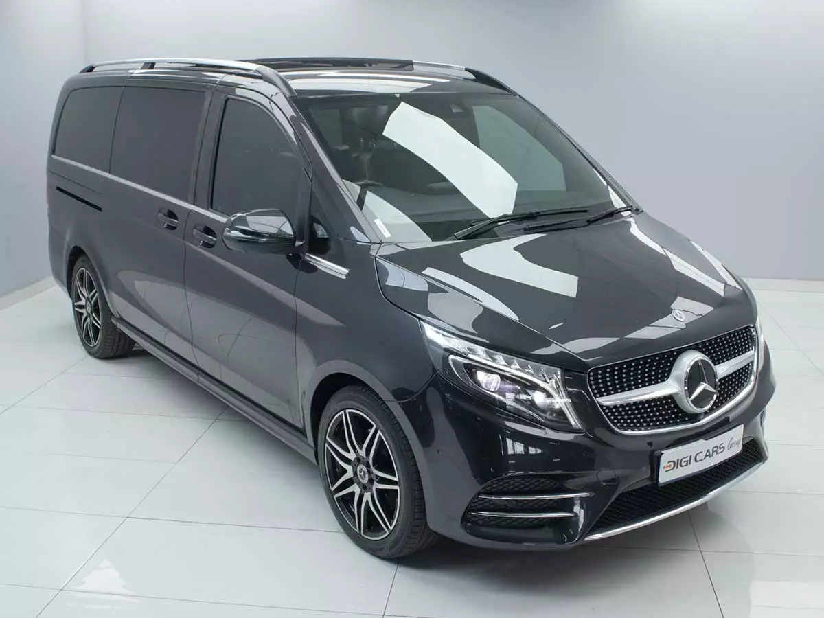 Vehicle Image for 2/25for Mercedes-Benz V-Class V250d Avantgarde AMG Line
