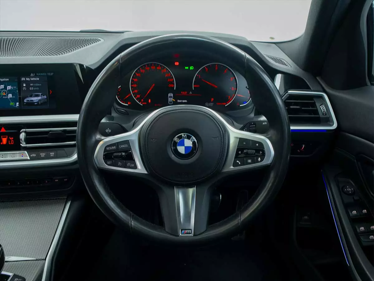 Vehicle Image for 14/24for BMW 3 Series 320i M Sport