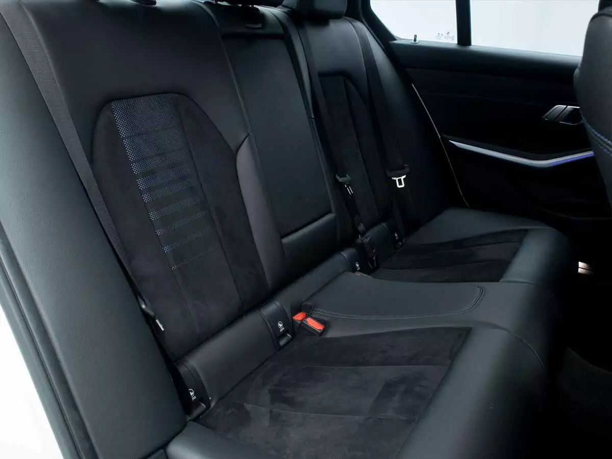 Vehicle Image for 23/24for BMW 3 Series 320i M Sport