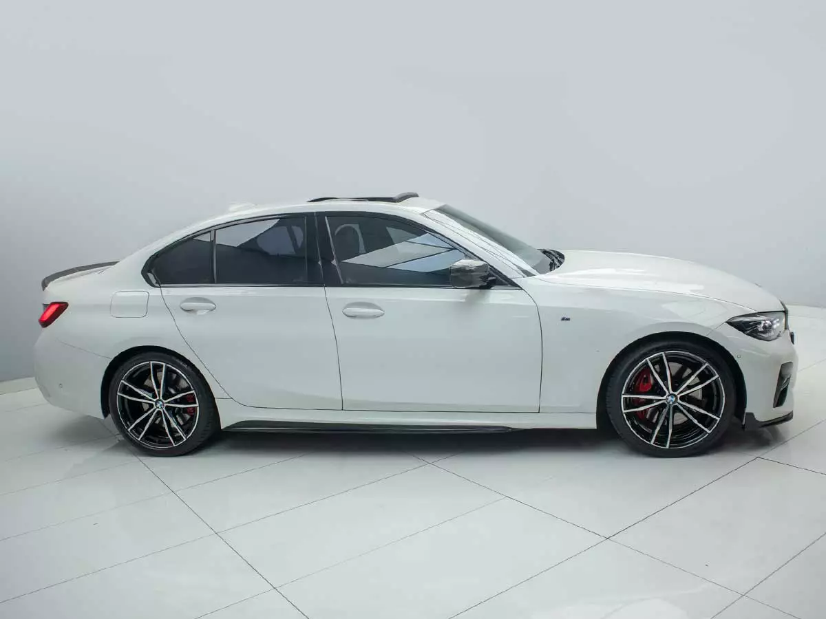 Vehicle Image for 4/24for BMW 3 Series 320i Mzansi Edition