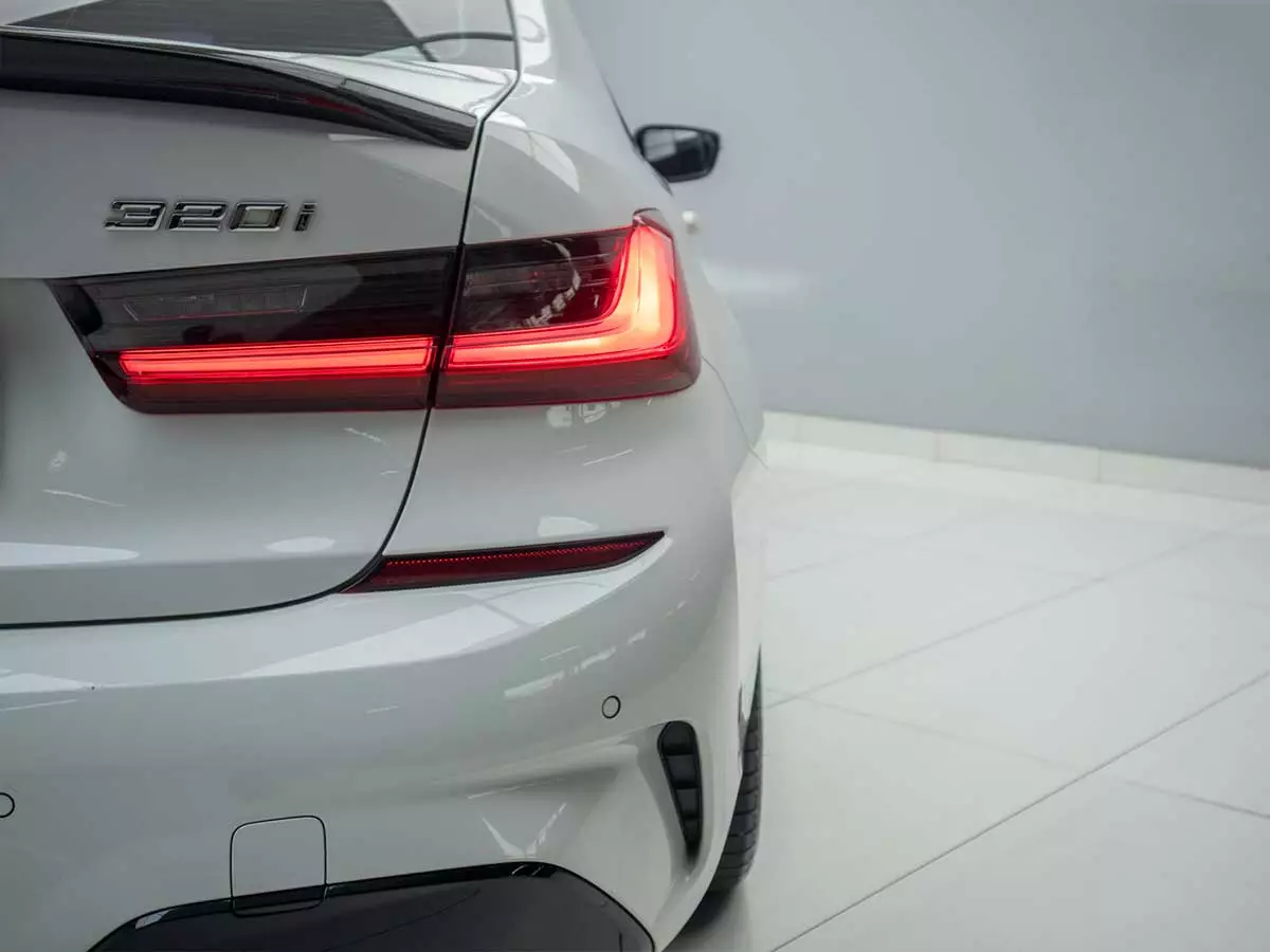 Vehicle Image for 11/24for BMW 3 Series 320i Mzansi Edition