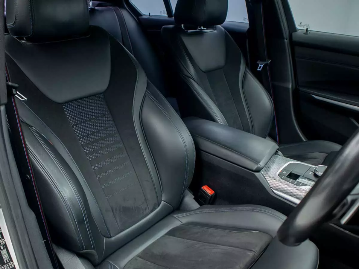 Vehicle Image for 24/24for BMW 3 Series 320i Mzansi Edition