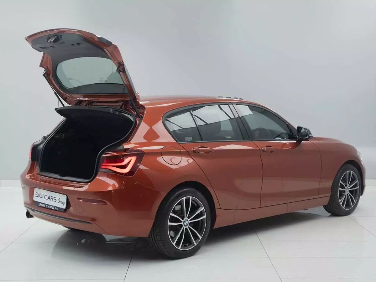 Vehicle Image for 6/23for BMW 1 Series 118i 5-Door Edition Sport Line Shadow Auto