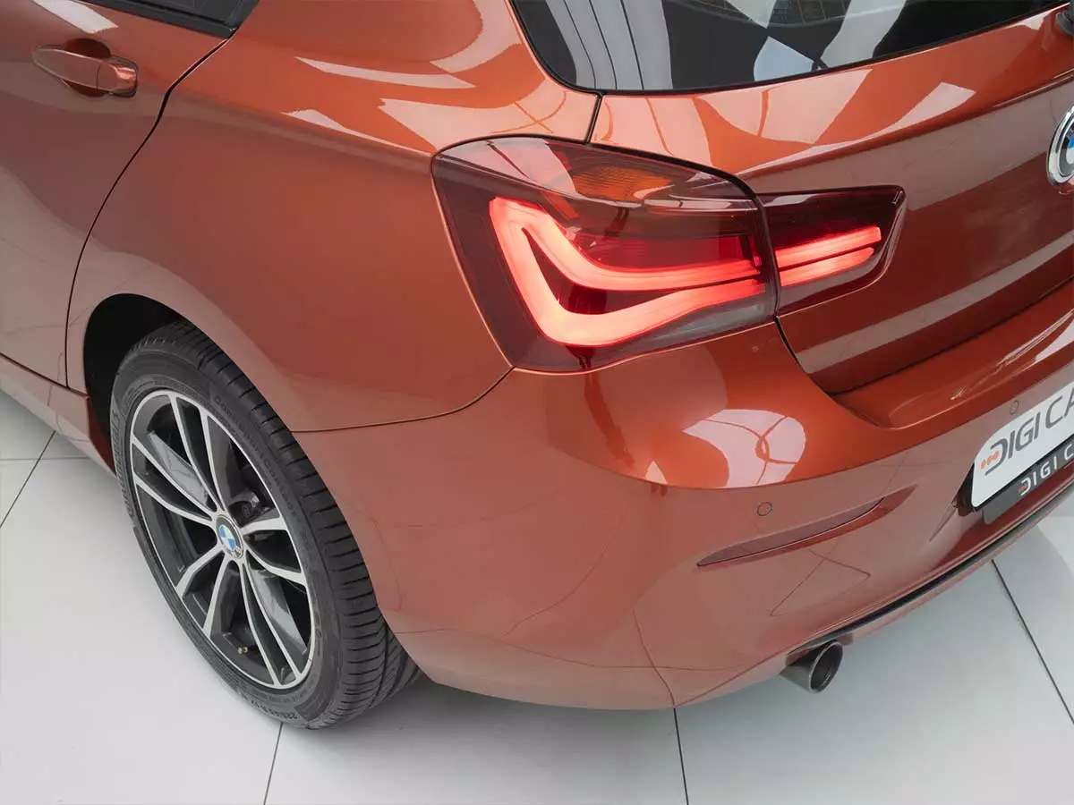 Vehicle Image for 10/23for BMW 1 Series 118i 5-Door Edition Sport Line Shadow Auto