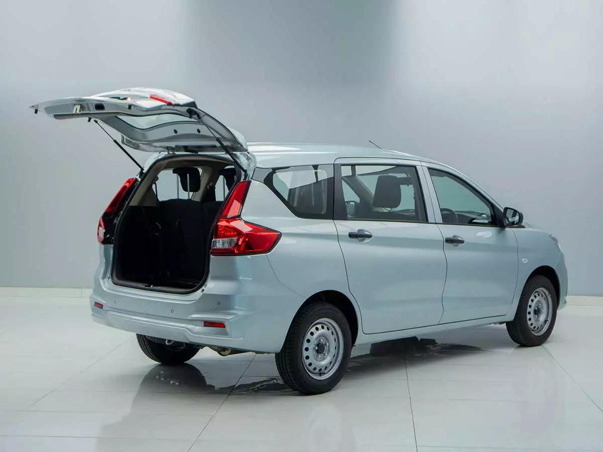 Vehicle Image for 6/17for Suzuki Ertiga 1.5 GA