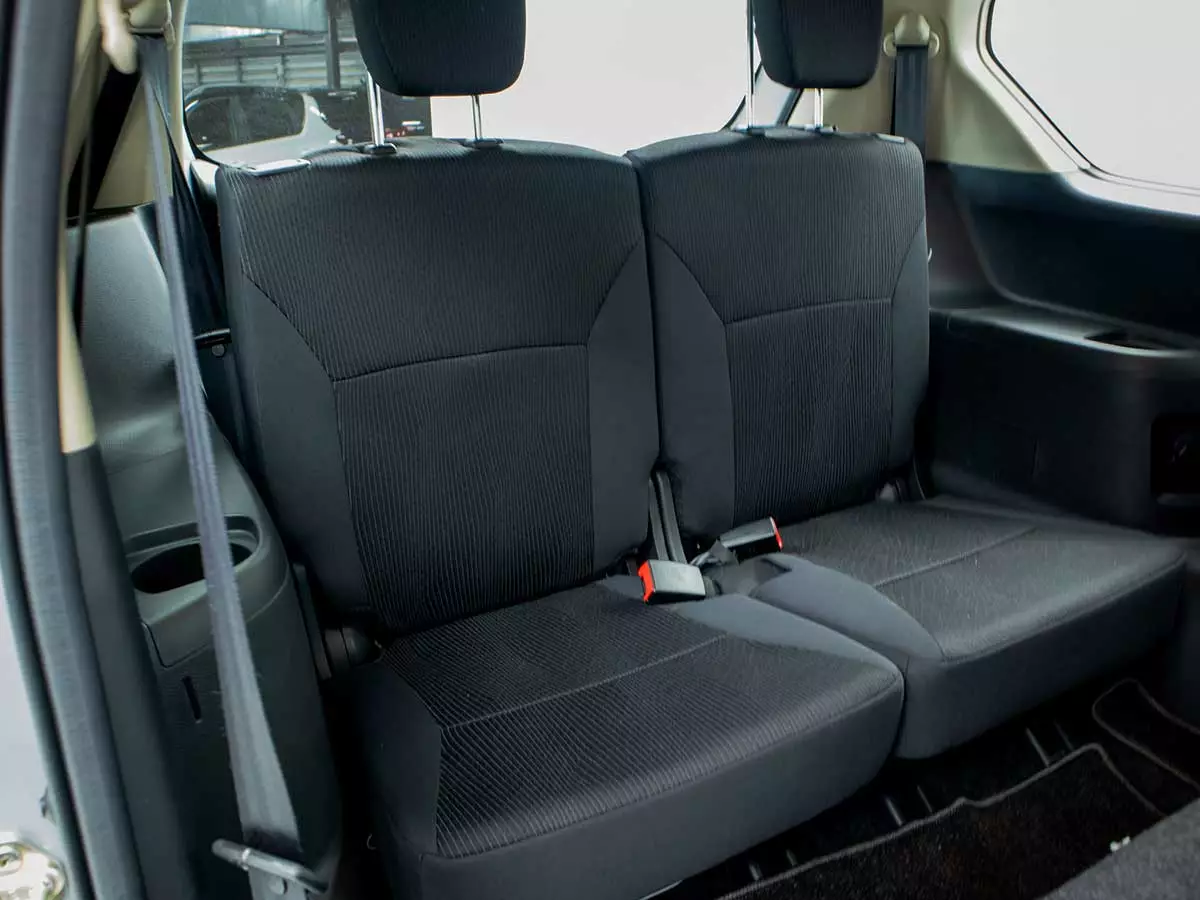 Vehicle Image for 15/17for Suzuki Ertiga 1.5 GA