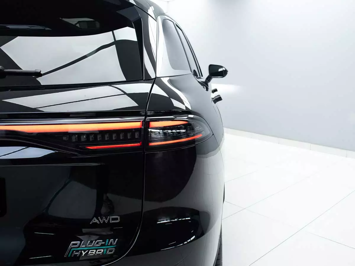 Vehicle Image for 11/25for Chery Tiggo 9 1.5T CSH Plug-in Hybrid Vanguard AWD