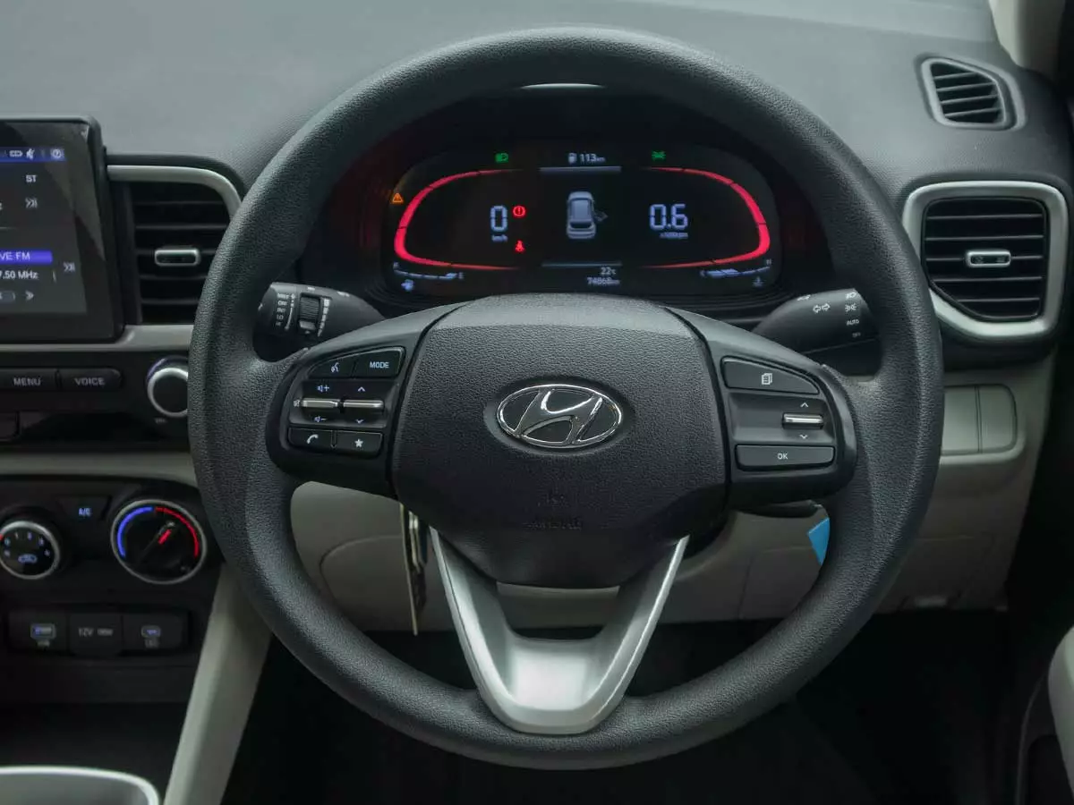 Vehicle Image for 14/24for Hyundai Venue 1.2 Motion