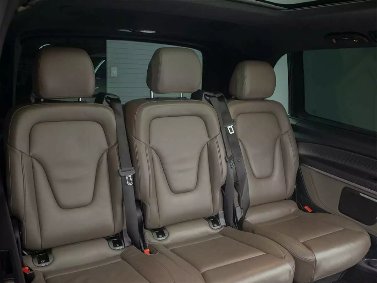 Vehicle Image for 24/26for Mercedes-Benz V-Class V300d Exclusive AMG Line