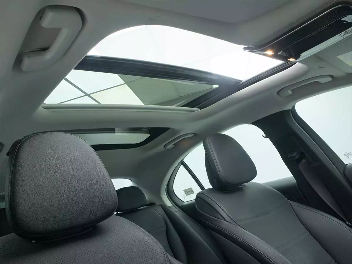 Vehicle Image for 21/24for Mercedes-Benz C-Class C200 AMG Line