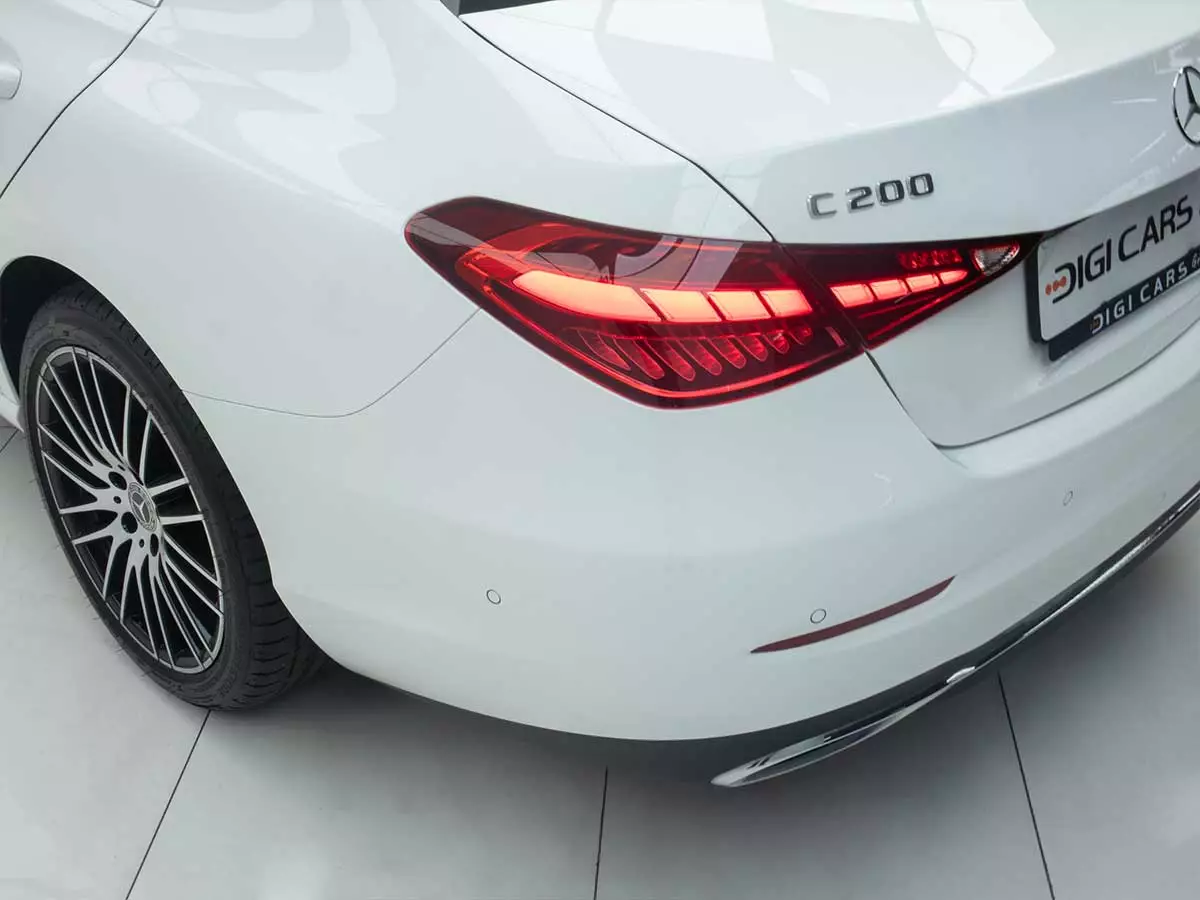 Vehicle Image for 10/24for Mercedes-Benz C-Class C200 AMG Line