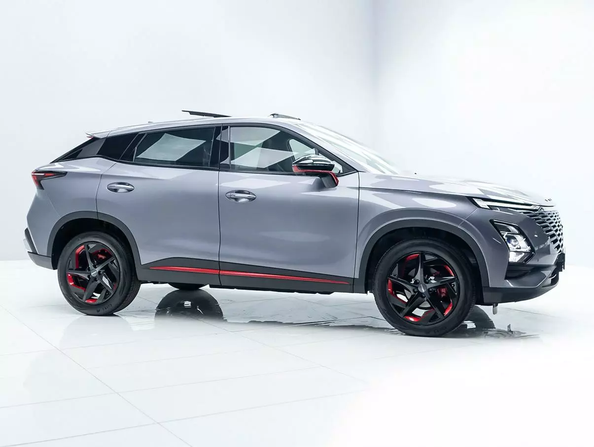 Vehicle Image for 4/16for Omoda C5 1.5T 230T Elegance S