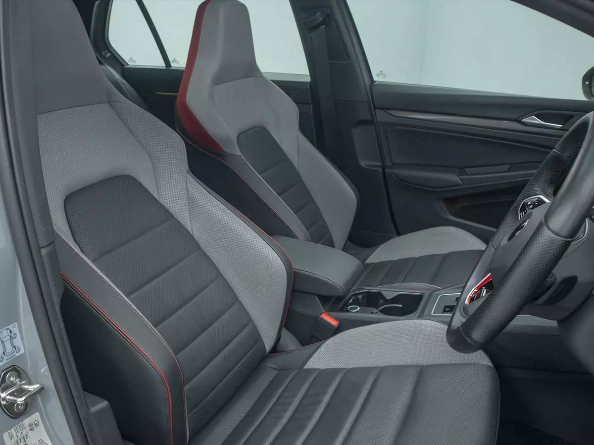 Vehicle Image for 24/24for Volkswagen Golf GTI