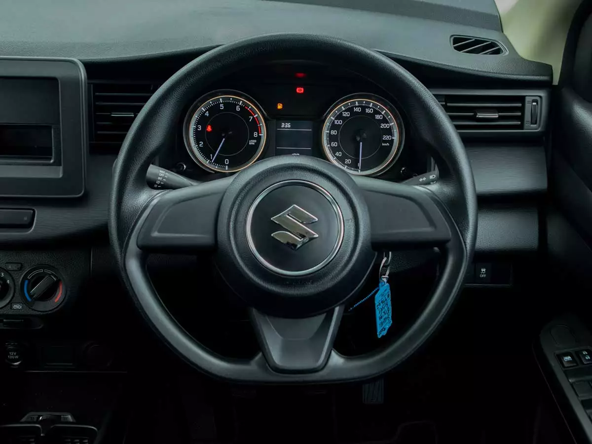 Vehicle Image for 10/17for Suzuki Ertiga 1.5 GA