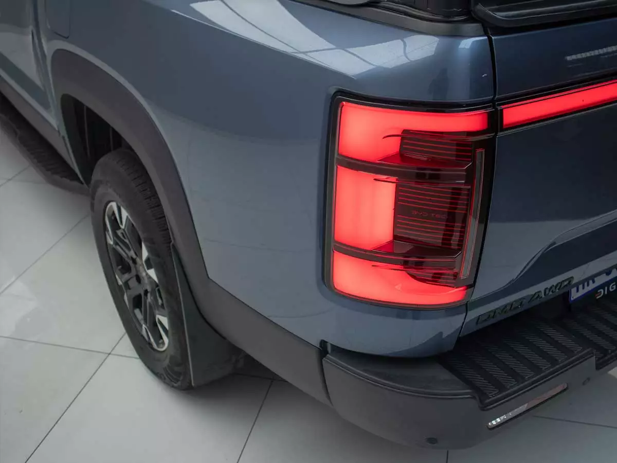 Vehicle Image for 10/24for BYD Shark 6 Premium AWD