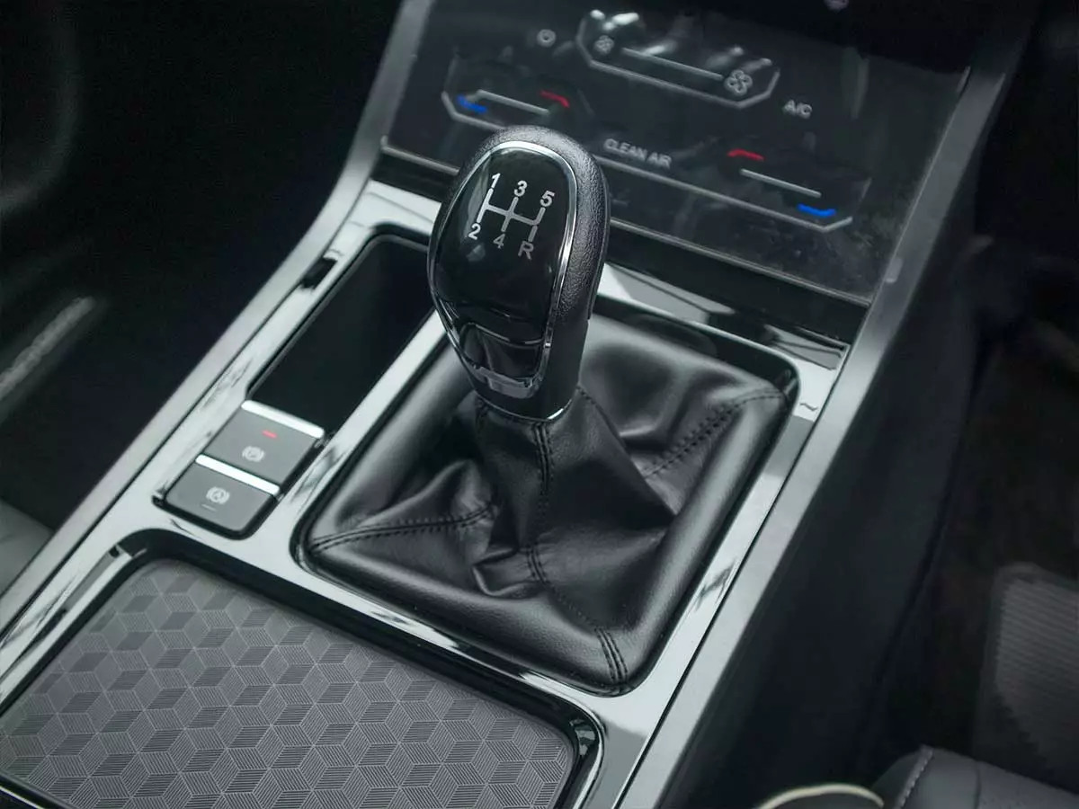 Vehicle Image for 17/24for Chery Tiggo Cross 1.5 LiT Manual