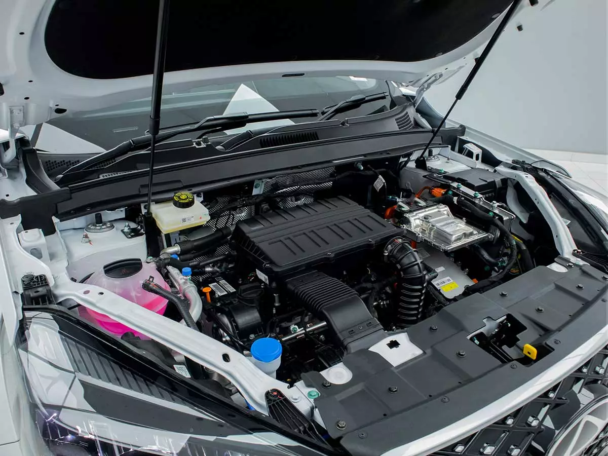 Vehicle Image for 9/18for Chery Tiggo Cross 1.5 CSH HEV Elite