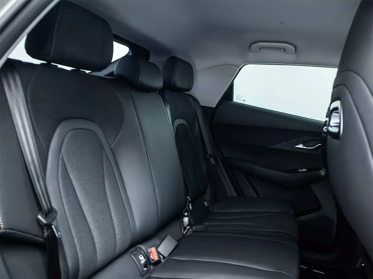 Vehicle Image for 16/17for Omoda C5 1.5 Street